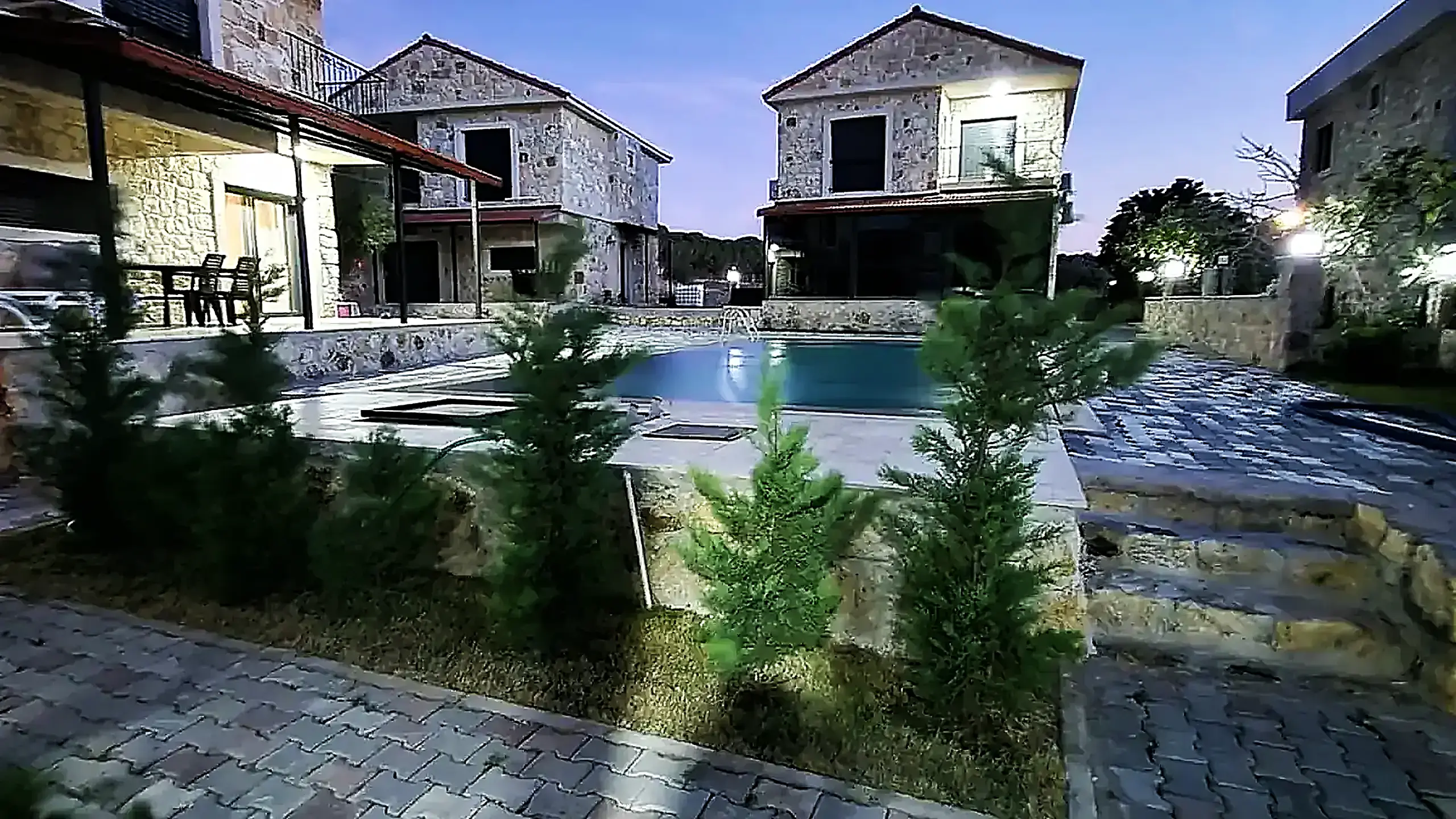 Foça Projesi havuzlu villa dış mekânı